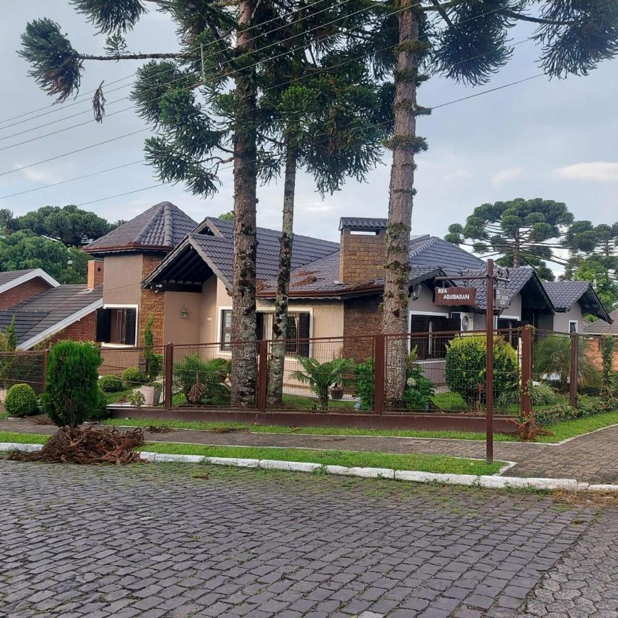 Residencial Pine House Hotel Canela Luaran gambar